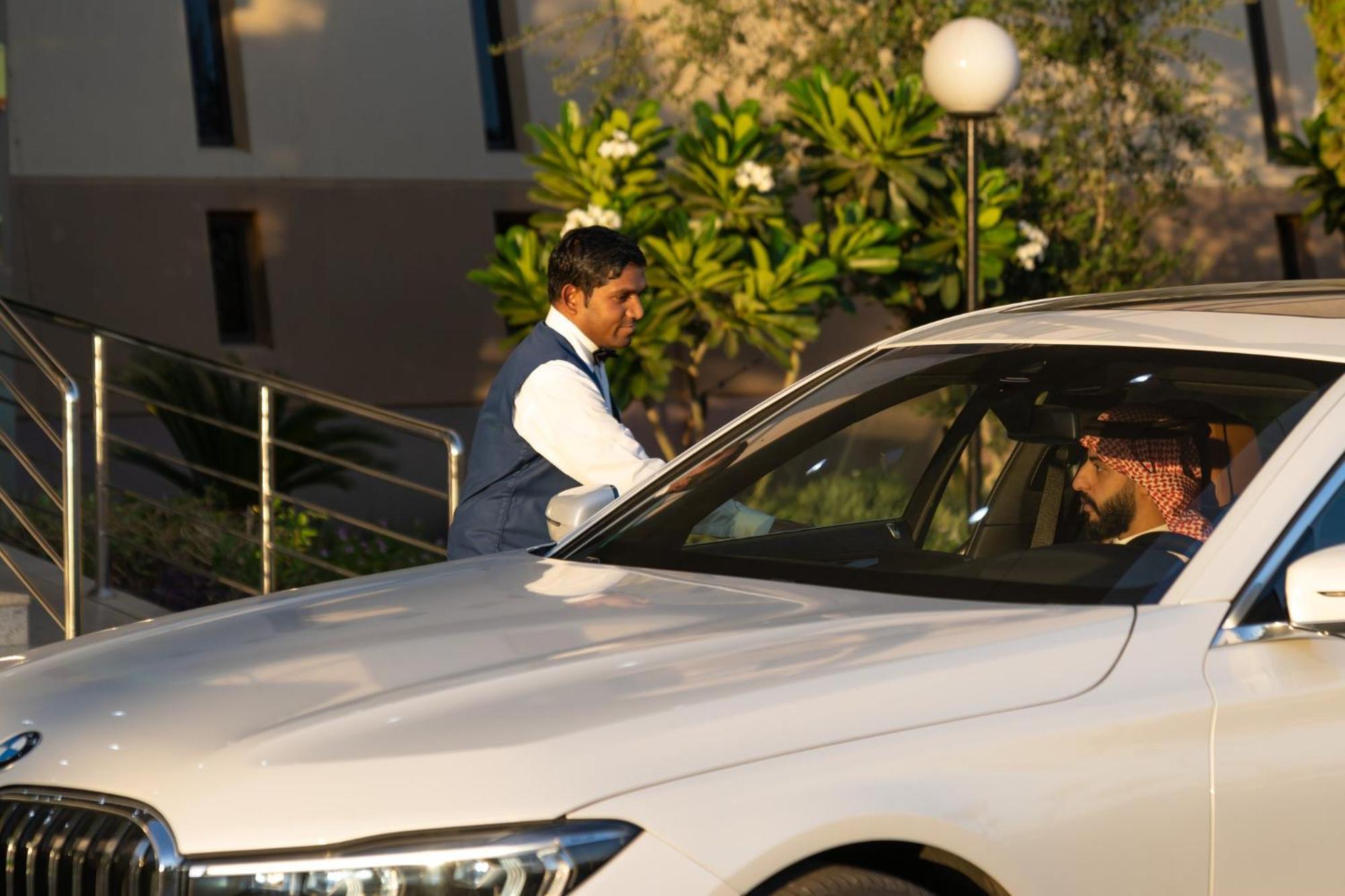 Holiday Inn Tabuk By Ihg Exterior photo